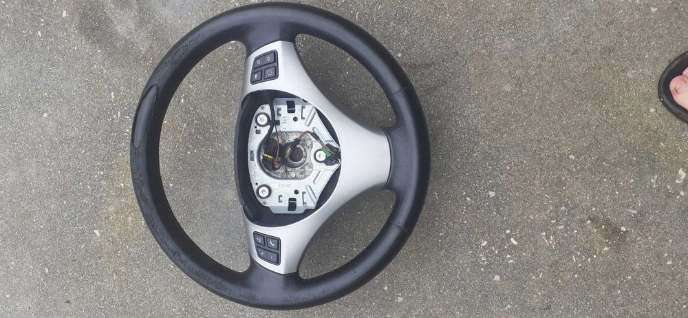 Volante Bmw para estufar