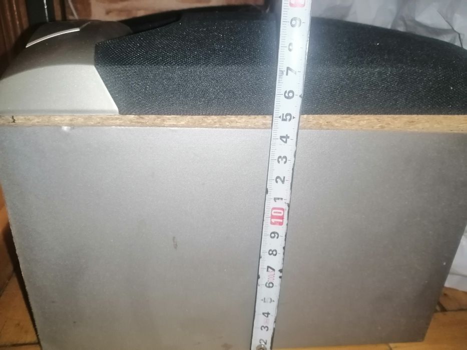 Колонки разломанные корпуса