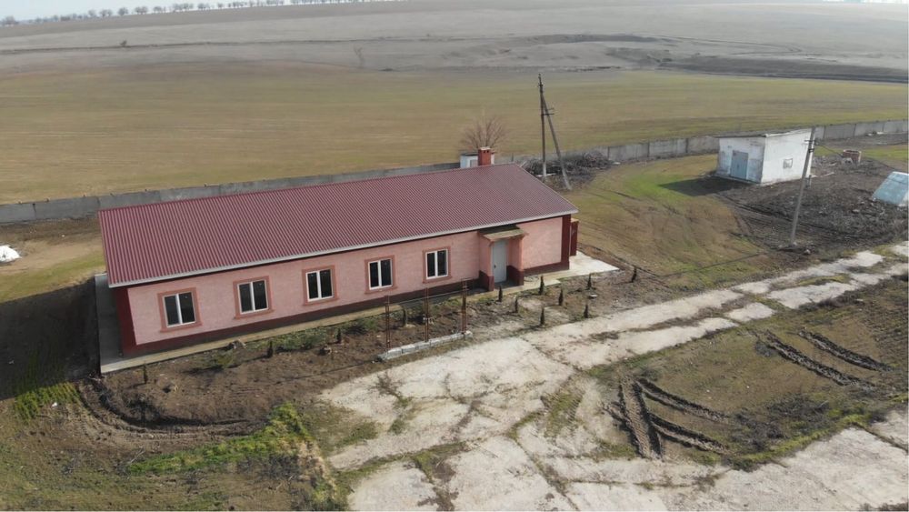 Продам Ферму с Помещениями подсобными