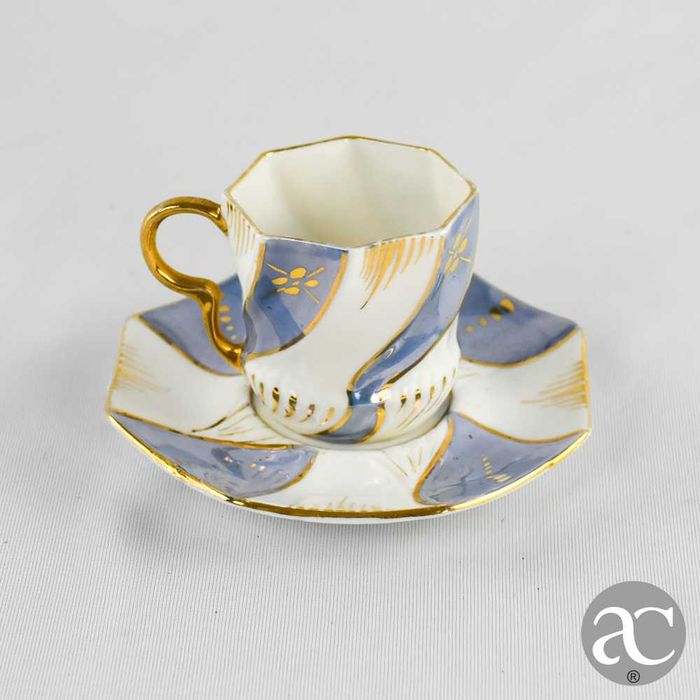 Chávena café e pires Arte Nova, octagonal, porcelana europeia séc. XIX