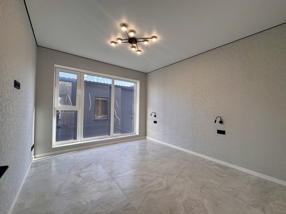 Дуплекс з сучасним ремонтом 120м2
