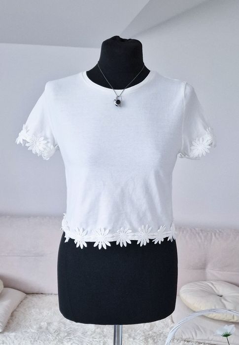 Bluzka biala,krótka"Topshop".
