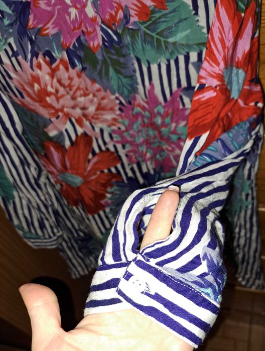 blusa/camisa às riscas azul, branco, rosa, verde - da Venca tamanho S