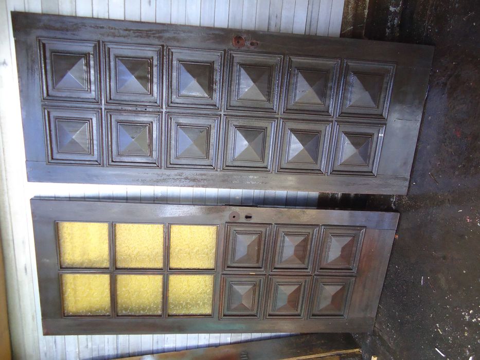 Portas  e janelas em madeira estrangeira64751797756546121