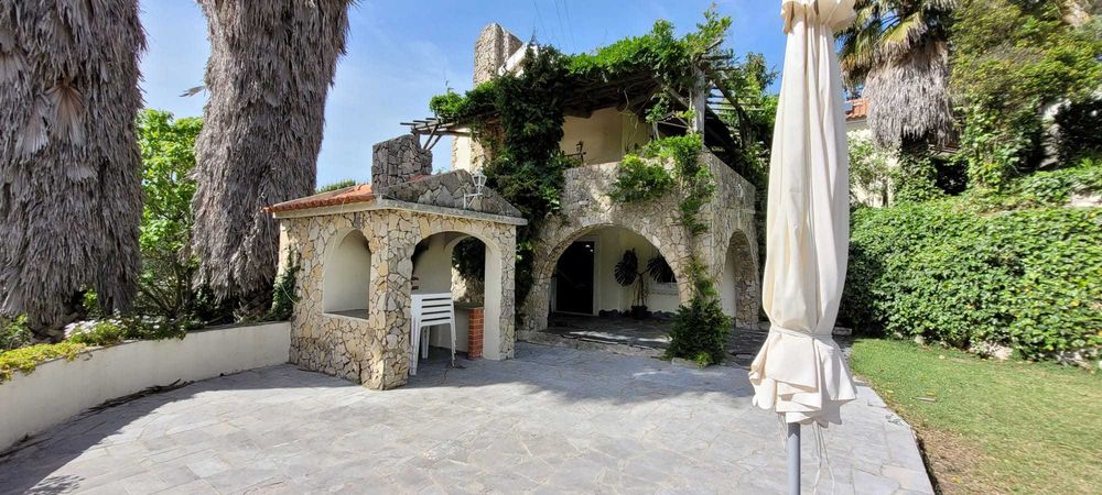 Moradia com piscina, amplos jardins e espaços de lazer — Milharado, Mafra