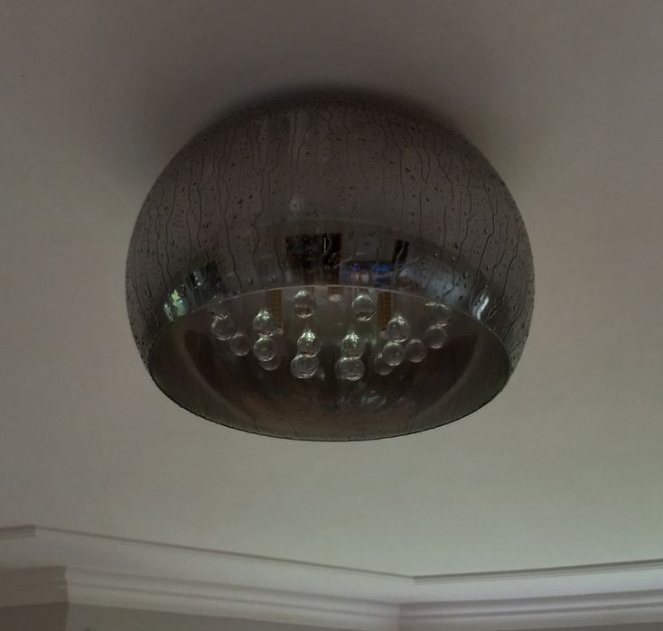 Lampa sufitowa Crystal z linii Zumi Line.