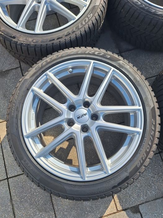 Koła zimowe Audi A4 B9 B8 A5  245 40 r18