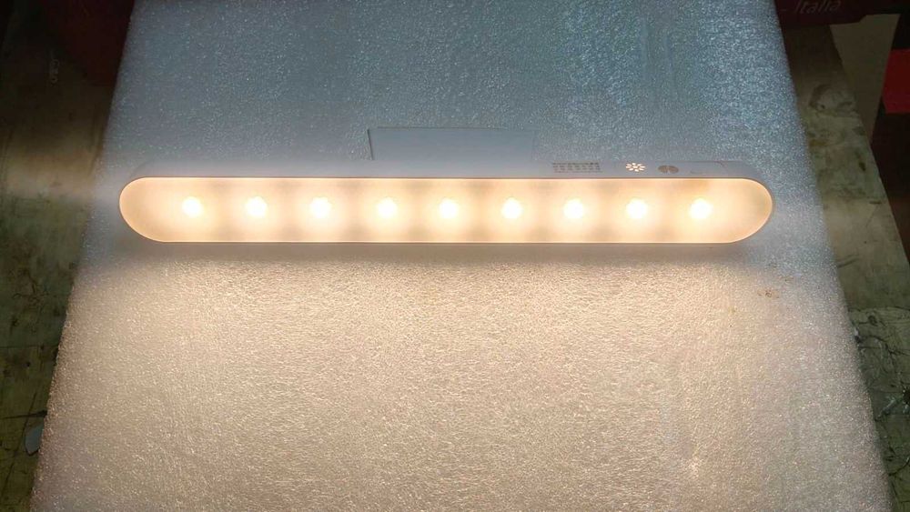 Світильник/лампа на акумуляторі 18650 с пультом