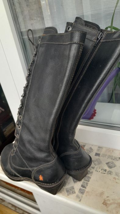 Чоботи шкіряні на осінь ART