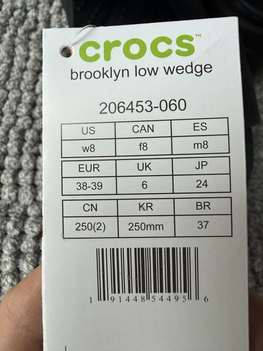 Sandały Crocs Brooklyn Low 38-39 damska 8 Modne Wygodne Czarne