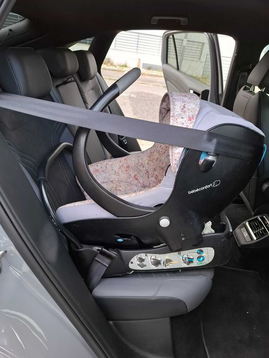 Cadeira para bebé OVO - BebeConfort c/ suport Isofix