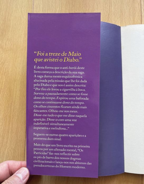 Livro “Os Parricidas” de Luis Novais
