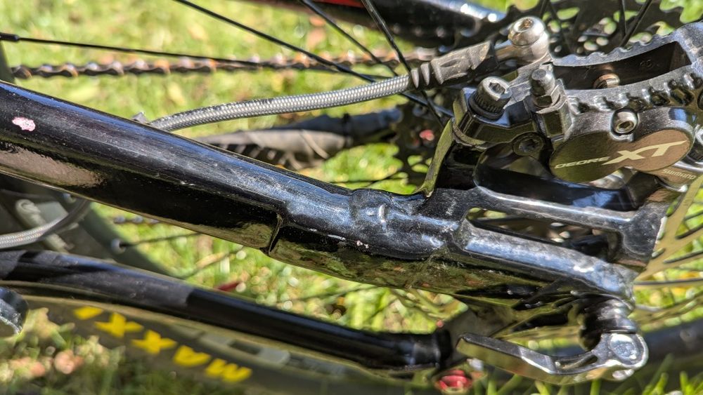 YT Wicked, Sram GX Shimano XT Hope Fox Float Rock Shox Yari