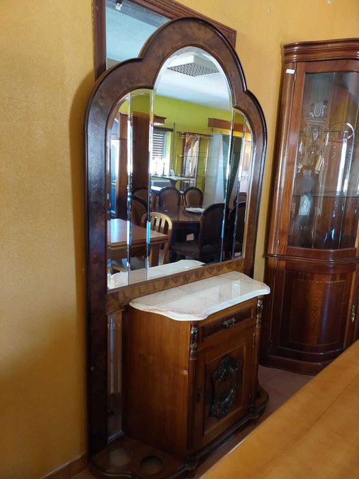 Hall de Entrada / Móvel de Entrada