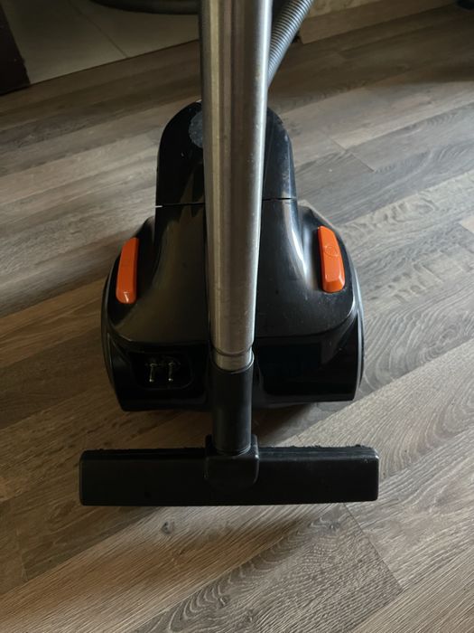 Пилосос для с/п без мішка Rowenta RO3753EA Гарний стан