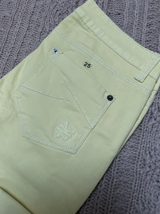 Nowe damskie spodnie 25