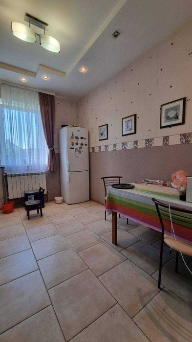 Продається стильний жилий будинок з меблями та технікою