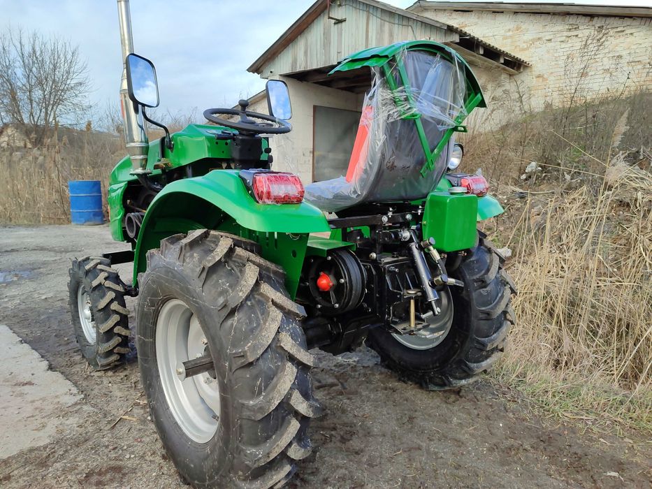 Трактор Кентавр 200В люкс + фреза и плуг в подарок