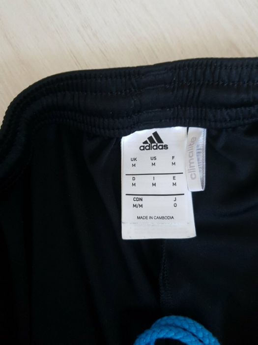 Шорти Adidas climalite розмір M