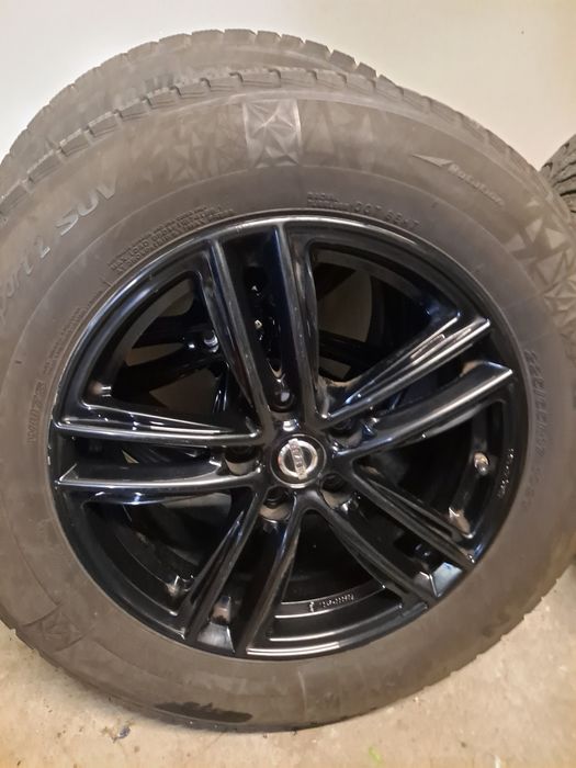 Sprzedam  opony  nexen winguard  sport 2 suw 225/65r17