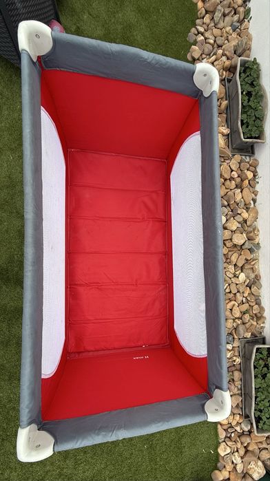 Cama de viagem para bebé