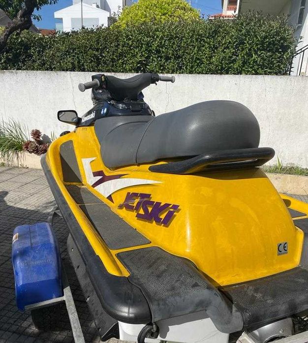 Mota de água Kawasaki ZXI 1100 com atrelado - Excelente estado