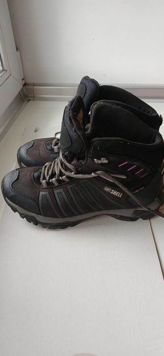 Ботинки трекинговые 39 размер