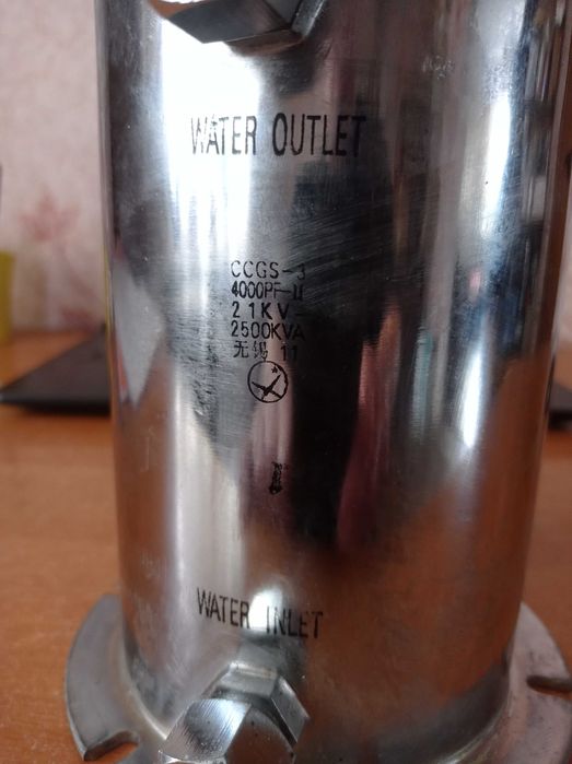 конденсатор высоковольтный  CCGS-3  4000пФ, 21кВ, 2500кВАр