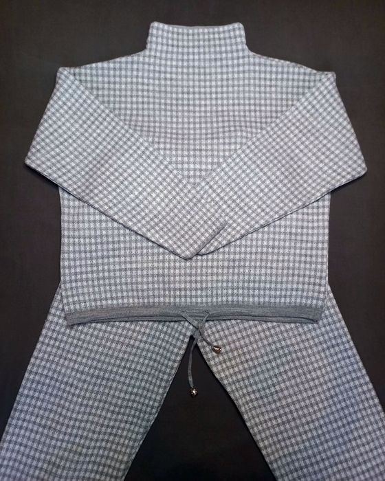 Теплий костюм для  дівчинки