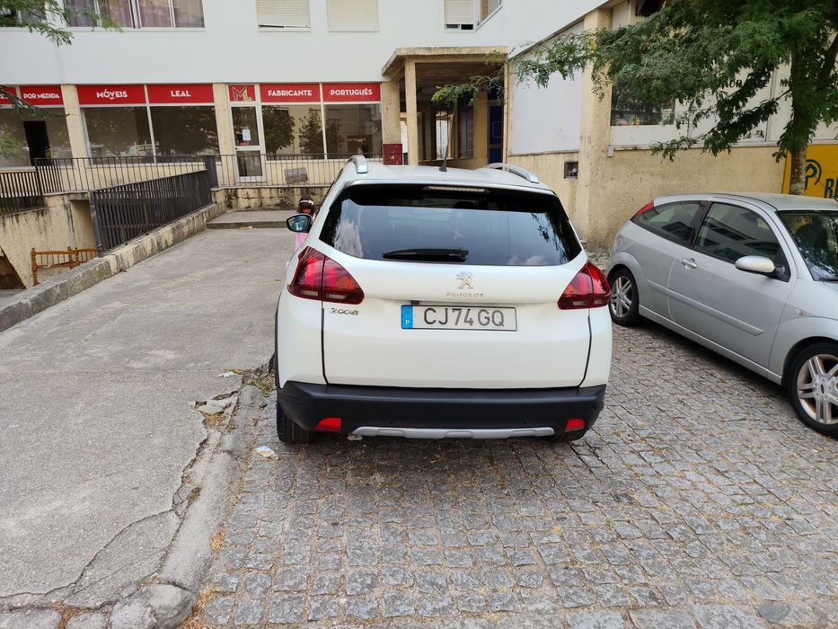 Vendo carro em perfeito estado