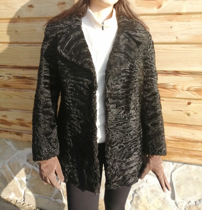 Futro naturalne z karakułów Swakara czarne Vintage M/L, płaszcz