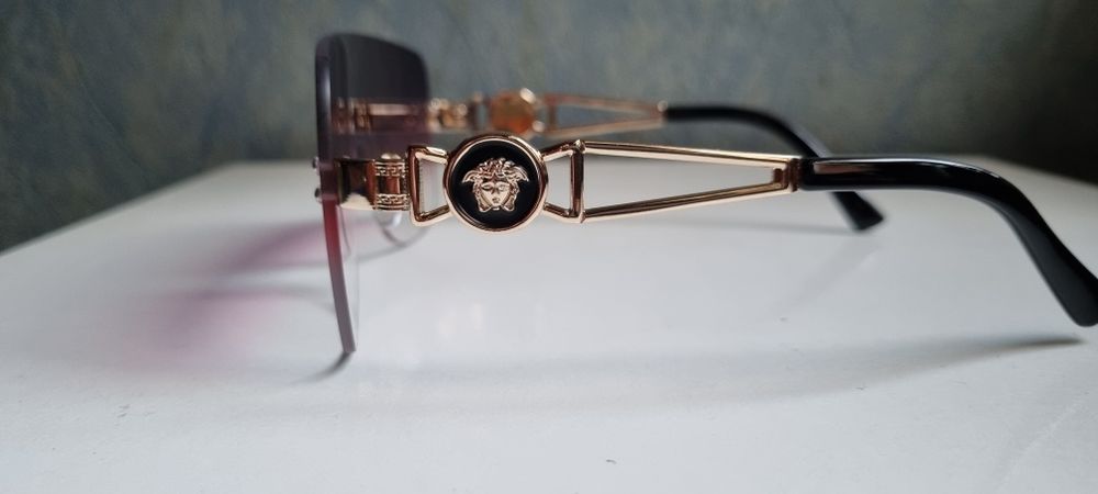 Okulary przeciwsłoneczne versace 6