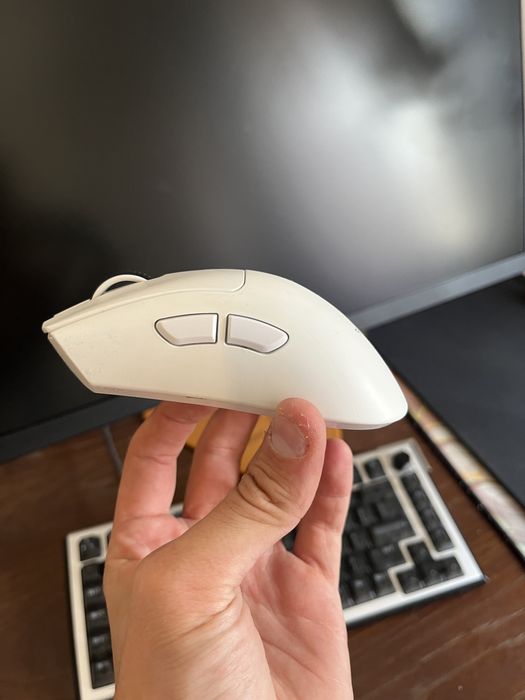 Rato Deathadder v4 Pro White Edition