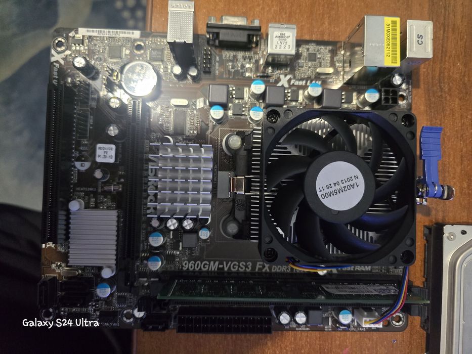 Am3/3+/AsRock/Athlon/hdd