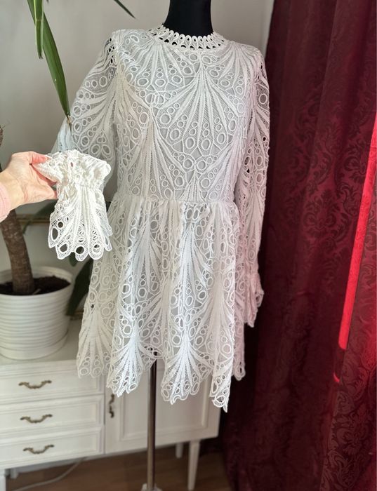 Boohoo koronkowa sukienka mini biała 40 L ażurowa