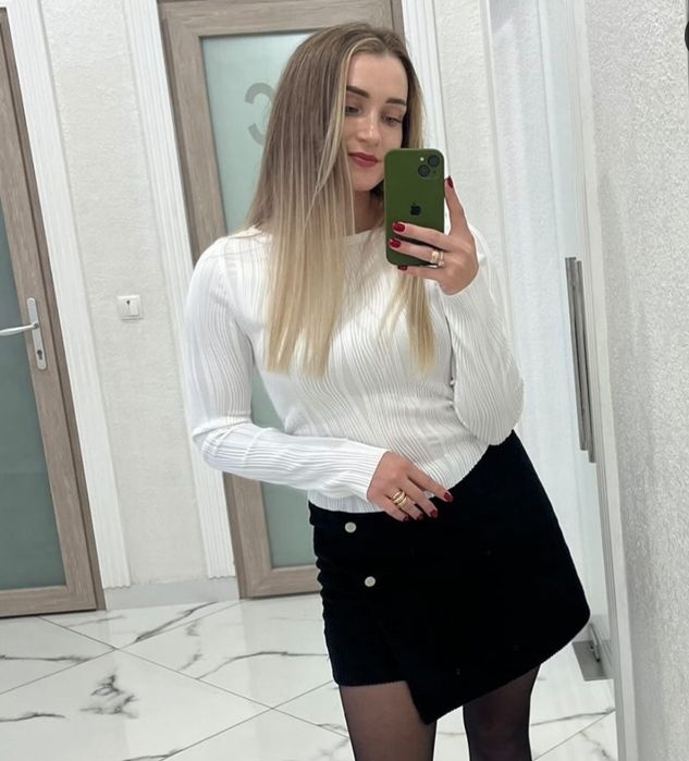 Лонгслів святковий білий хвилі
