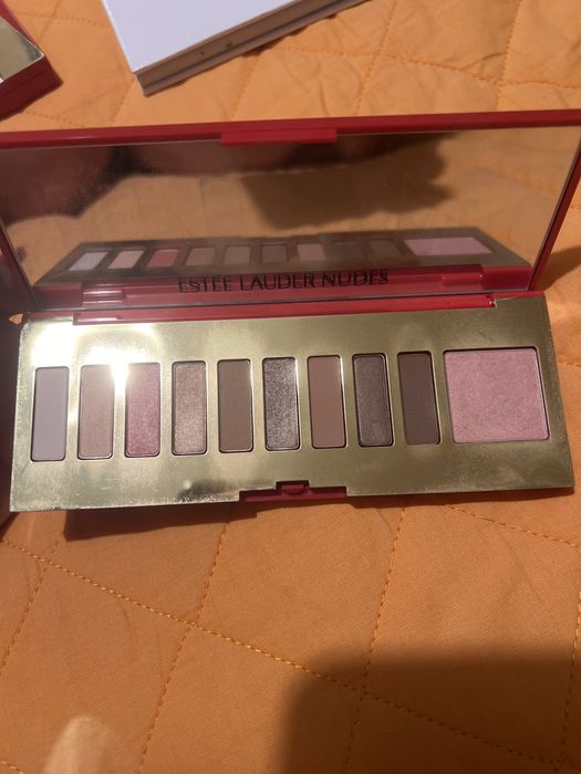 Vendo paleta de sonbras esteé lauder nova