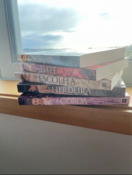 coleção “A Seleção” de Kiera Cass