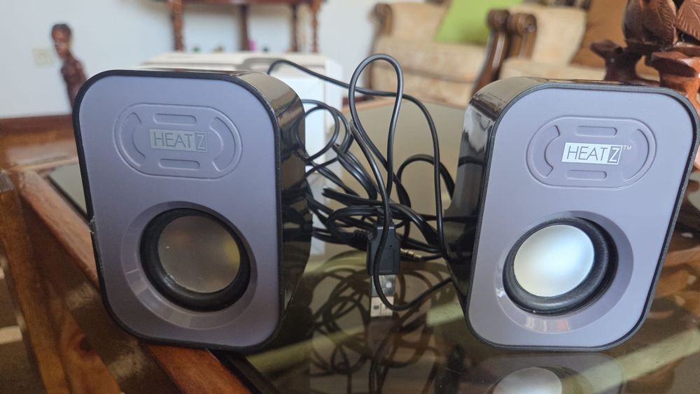 Colunas Heatz Hs705