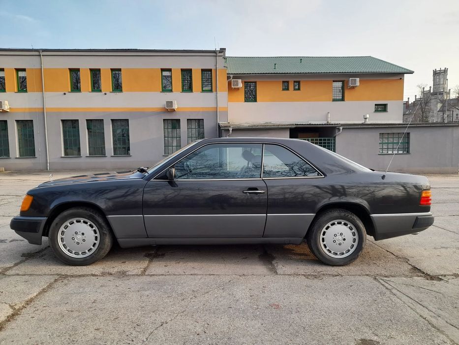 Mercedes-Benz W124 (1984-1993) 300CE-180Km-Klimatronik-Oryginalny lakier-bez rdzy