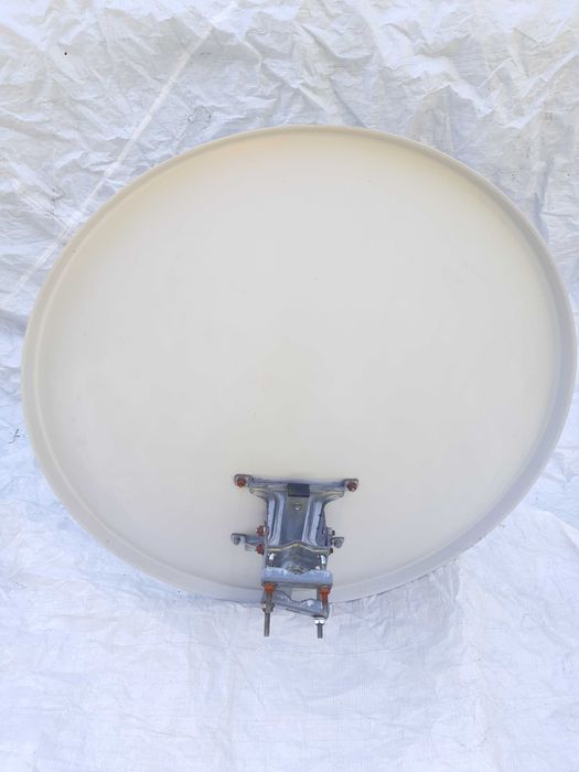 Antena satelitarna Talerz 80x75cm Biała Konwerter Długi uchwyt 2m