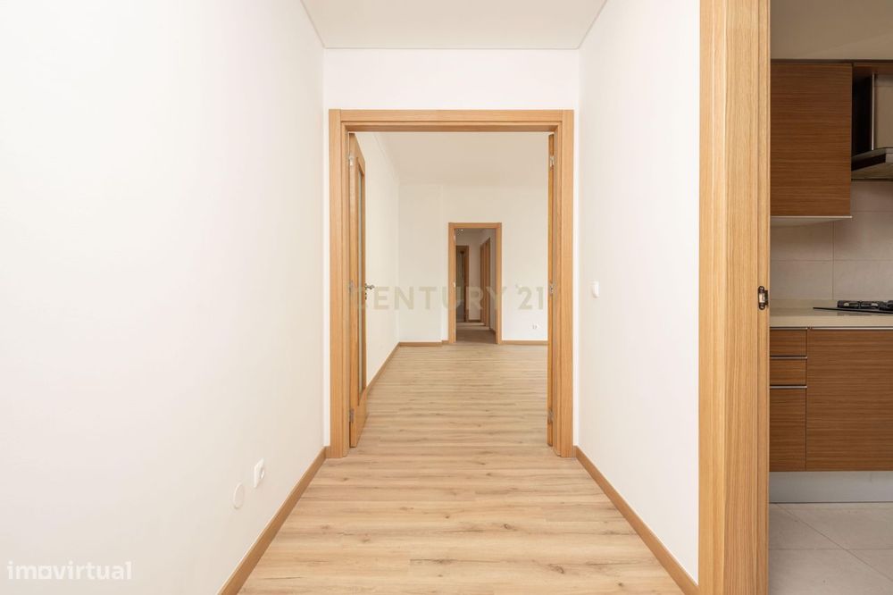 Apartamento T3 com Suite em Localização Central - 336.000€