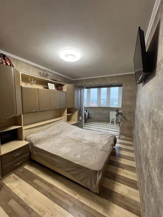 Продаж 4-кімнатної квартири на Кармелюка - View 3