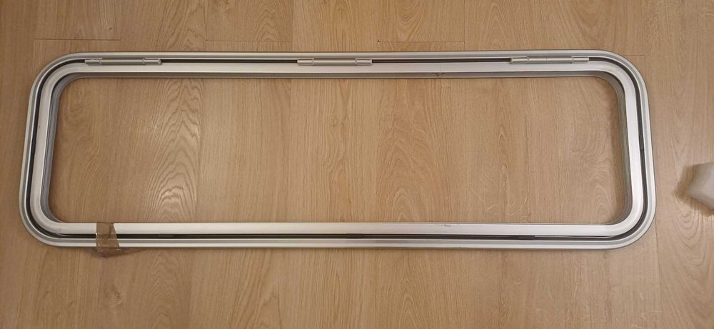 Drzwiczki serwisowe aluminiowe 130/40 przyczepa kempingowa kamper