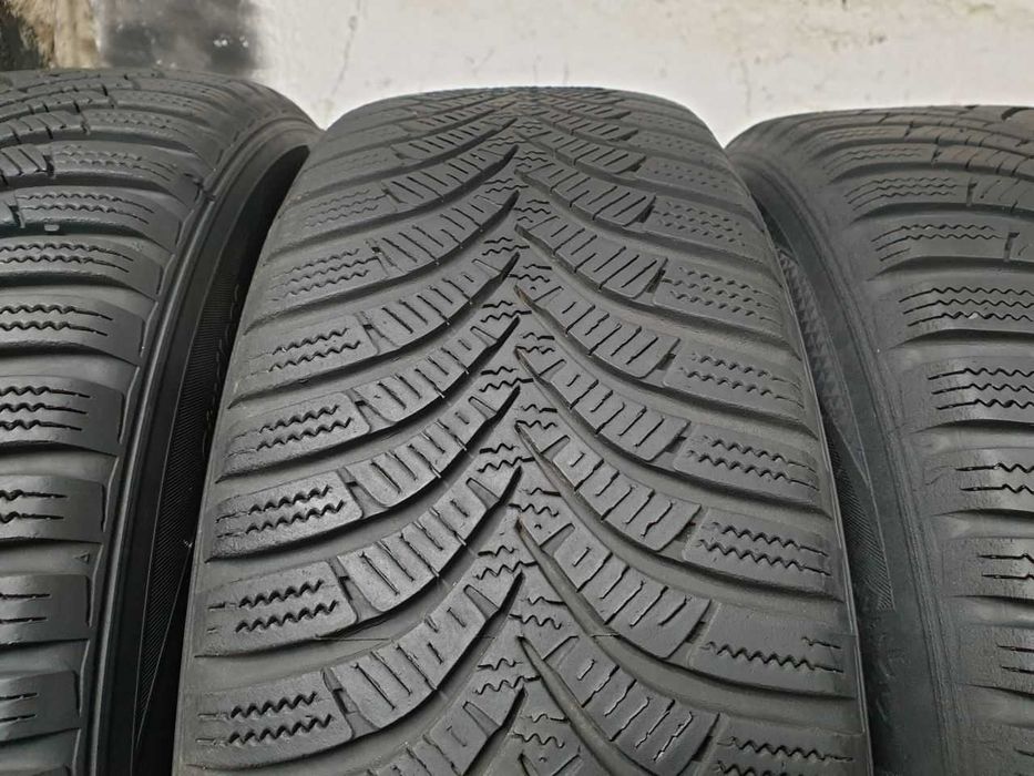 Felgi stal Hyundai Kia R15 4x100 opony zimowe 185/65R15 6mm Hankook