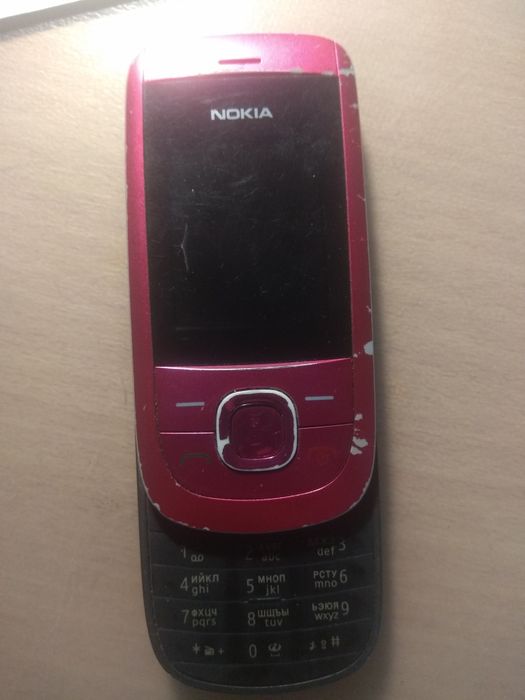 Продам телефон Nokia 2220 s