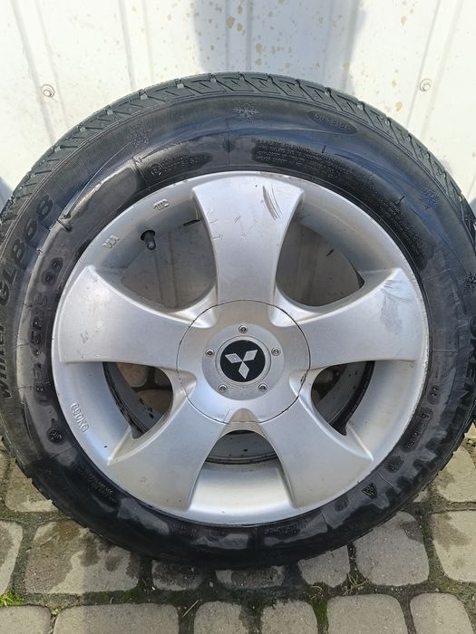 Колеса диски шини в зборі мітсубісі R15