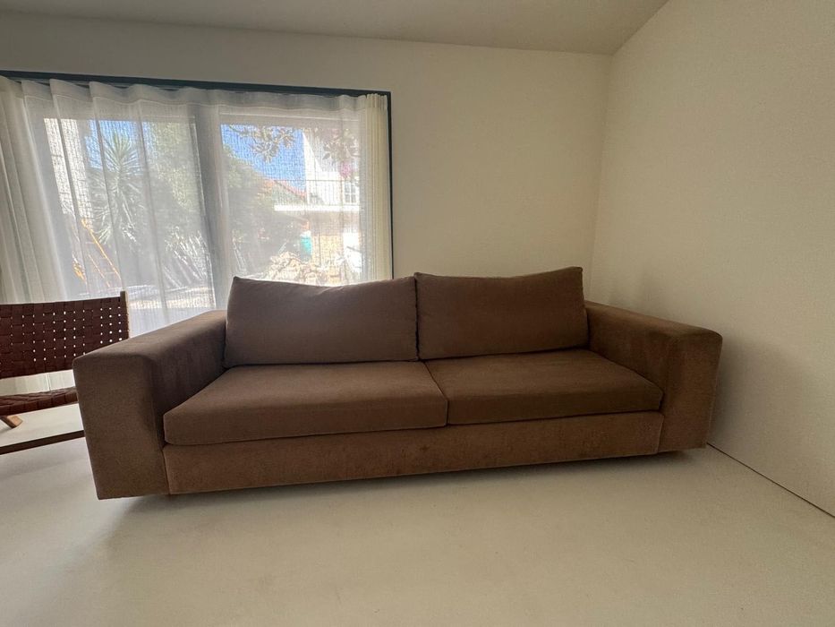 Sofá com chaise longue -super confortável e alta qualidade