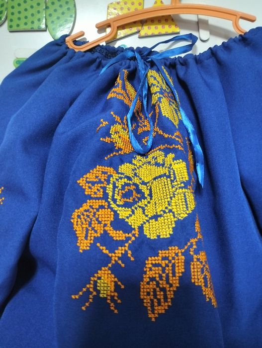 Вишиванка на дівчинку