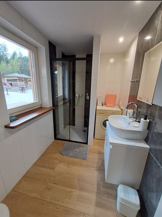 Całoroczna agroturystyka z prywatnymi jacuzzi, altanami i wifi